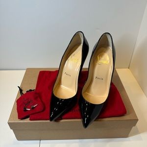 CHRISTIAN LOUBOUTIN Pigalle Follies 100 black Patent Leather Pumps.  BRAND NEW!